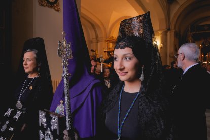 Procesión del Entierro por las calles de Almería.