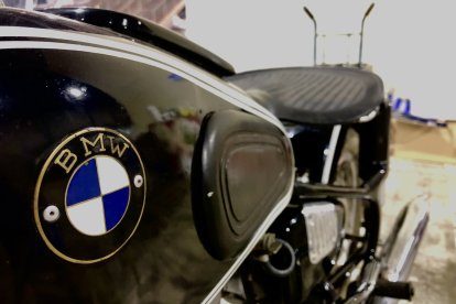 DETALLE MOTOCICLETA BMW