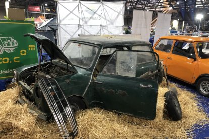 MINI COOPER CLÁSICO EXPOSICIÓN