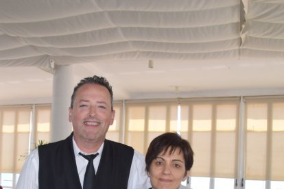 Camareros del Club de Mar.