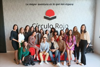 Gran parte del equipo de Círculo Rojo.
