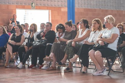 Siguiendo la charla-coloquio.