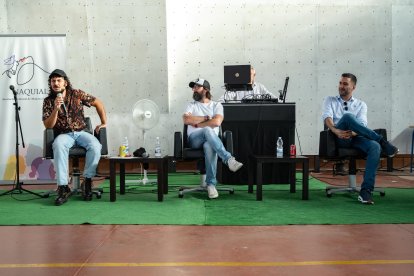 Paco Bezerra, Juanma Gil y Antonio Lorente, durante la charla-coloquio.