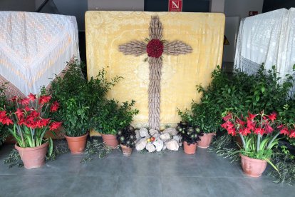 Bendición de la Cruz de la Asociación La Peinada de Huércal de Almería