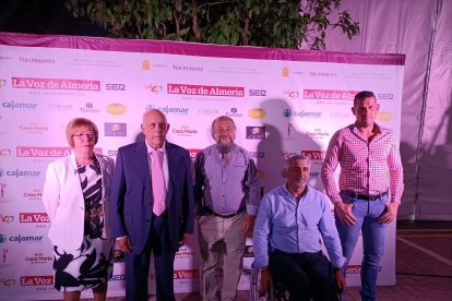 María, Manuel Ayala, José García, Jesús Rivera y Miguel Hernández, de la Sociedad de Cazadores de Fiñana.