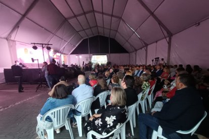 Entrega de premios en el Paseo San Segundo de Abla.