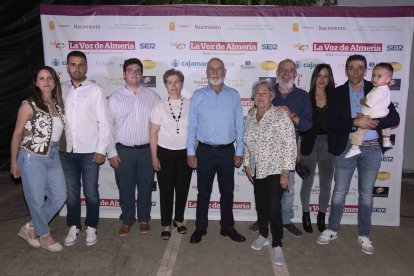 Antonio Hernández, Premio Empresa, con su familia.