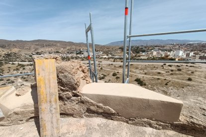 Los recrecidos permiten una buena visualización tanto de la tronera como de las aspillerías