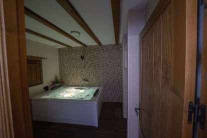 Algunas casas cuentan con jacuzzi.