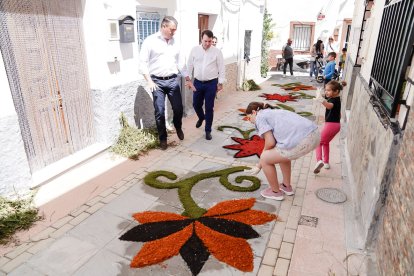 El vicepresidente de Diputación, Fernando Giménez junto al alcalde, José Juan Martínez.
