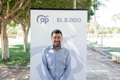 Alberto González López (número 6).