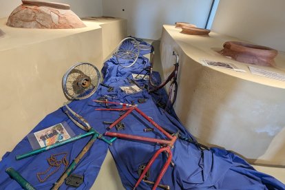 Parte de los materiales usados en la remodelación de la plaza de Los Puntos.