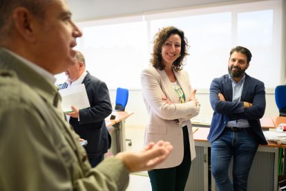 El periodista Jose Fernández junto a María del Mar Vázquez y Juan Francisco Rojas.