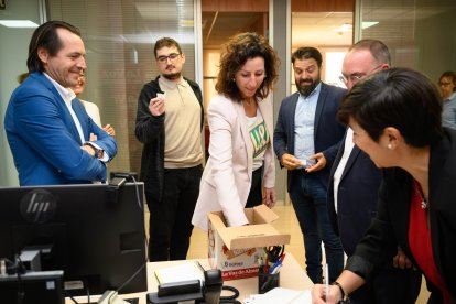 María del Mar Vázquez (PP), durante el sorteo del turno de intervenciones.