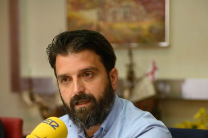 Vox presenta a Juan Francisco Rojas.