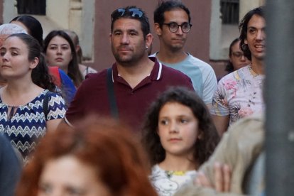 El público disfruta de las propuestas de la Noche en Blanco 2023.