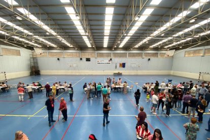 Colegio electoral instalado en el Pabellón de La Cañada.