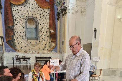 Duego Nuñez, candidato a la alcaldía de Vera por UCIN.