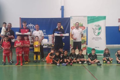 Dalías y Club Natación Almería.