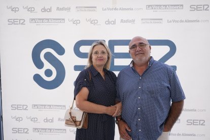 Sergio Pérez y Carmen García, de Deskansa.