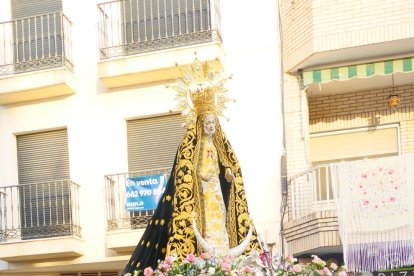 Procesión de la Patrona por el casco antiguo veratense.