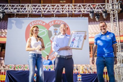 La Escuela de Fútbol de Roquetas es el \'ojito\' de Amat.