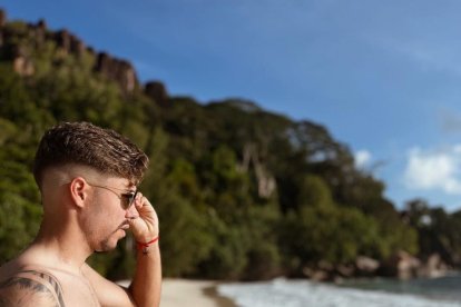 Alejandro Pozo disfrutando de los mejores paisajes.