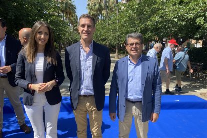 Carmen Belén López, Miguel Ángel Castellón y Juan José Matarí.