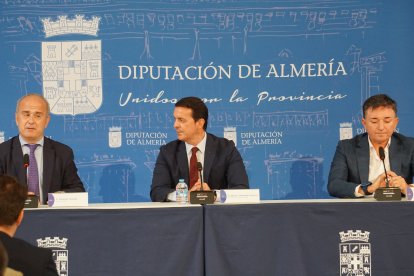 Reunión de los directores de la UNED de toda España.