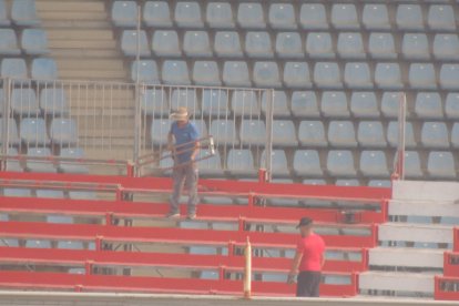 Ya no hay asientos rojos en las supletorias. 