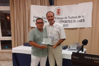 Torres Caravaca con Antonio Casimiro.