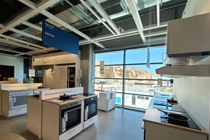 Mañana abre en Almería una superficie comercial de 14.000 metros cuadrados.