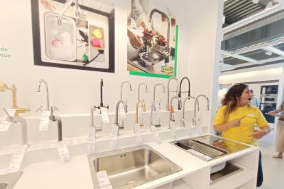 Mónica Martín, directora de la tienda de IKEA Almería.