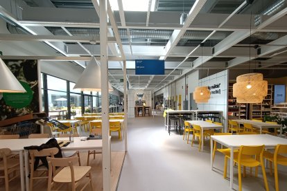 IKEA Almería está en la zona norte de la Rambla, muy cerca de la autovía.