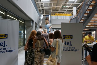 Últimos preparativos para la apertura de la tienda de IKEA en Almería.