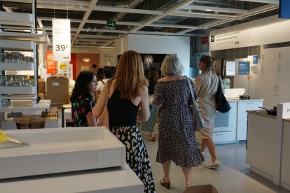 Quedan pocas horas para la inauguración y apertura de puertas.