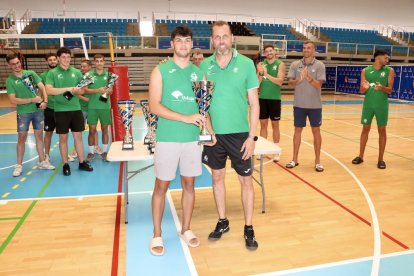 Carreño hijo y Carreño padre y entrenador. 
