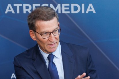 Llega el candidato del PP.