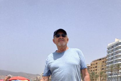 Enri y Ramón con su descuento de diez euros para el Asador Sáez