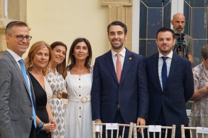 Antonio Urdiales, Paola Laynez, Lorena Nieto, María Sacramentos Sánchez, Joaquín Pérez de la Blanca y Óscar Bleda, concejales del Ayuntamiento de Almería.