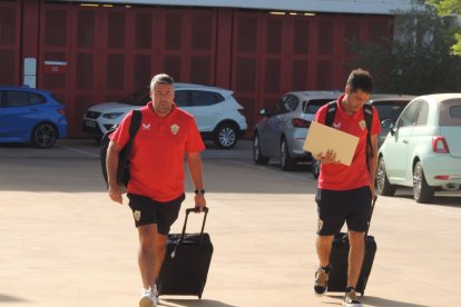 El cuerpo técnico rojiblanco tiene mucho trabajo.