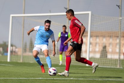 El partido tuvo color granadino.