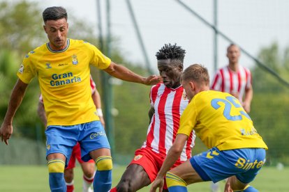 Marciano lo intentó y se fue lesionado en la última jugada del primer tiempo.