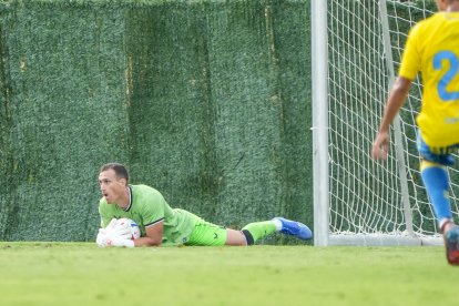 Fernando fue suplente pero acabó jugando en el segundo tiempo.