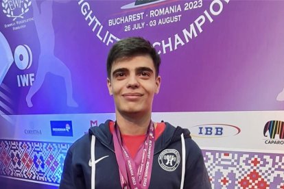 Luciendo medallas de Europa.