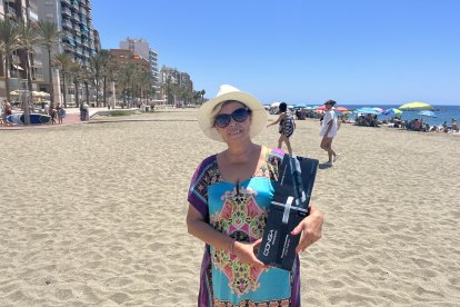 Ana ha sido la ganadora de la aspiradora de mano inalámbrica llegada desde Centro Hogar Sánchez