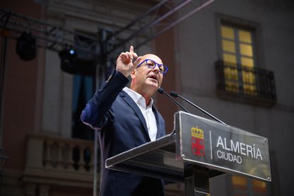 Kikín Fernández, durante su pregón de Feria.
