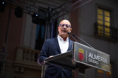 Kikín Fernández, durante su pregón de Feria.