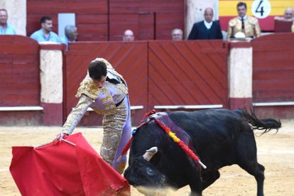 Navalón, capacidad impropia de un debutante.  Foto: B. G.