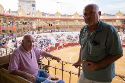 Juan Hernández y Antonio Bernabé.